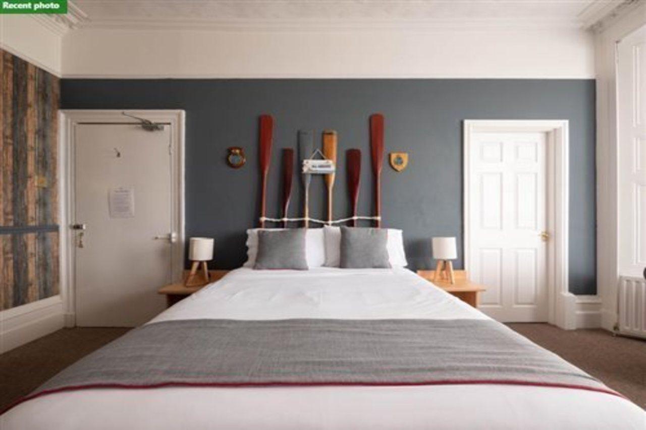 Oyo Pier Hotel Rhyl Buitenkant foto