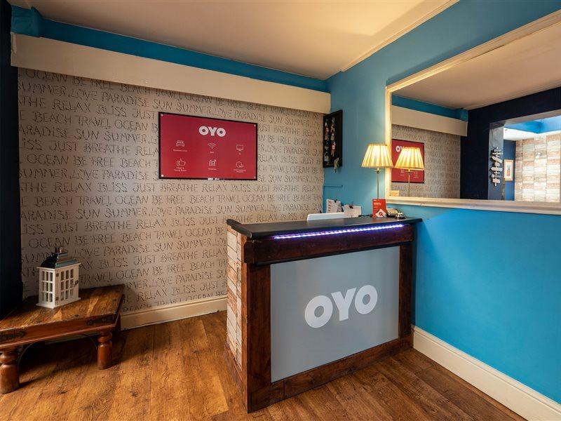 Oyo Pier Hotel Rhyl Buitenkant foto