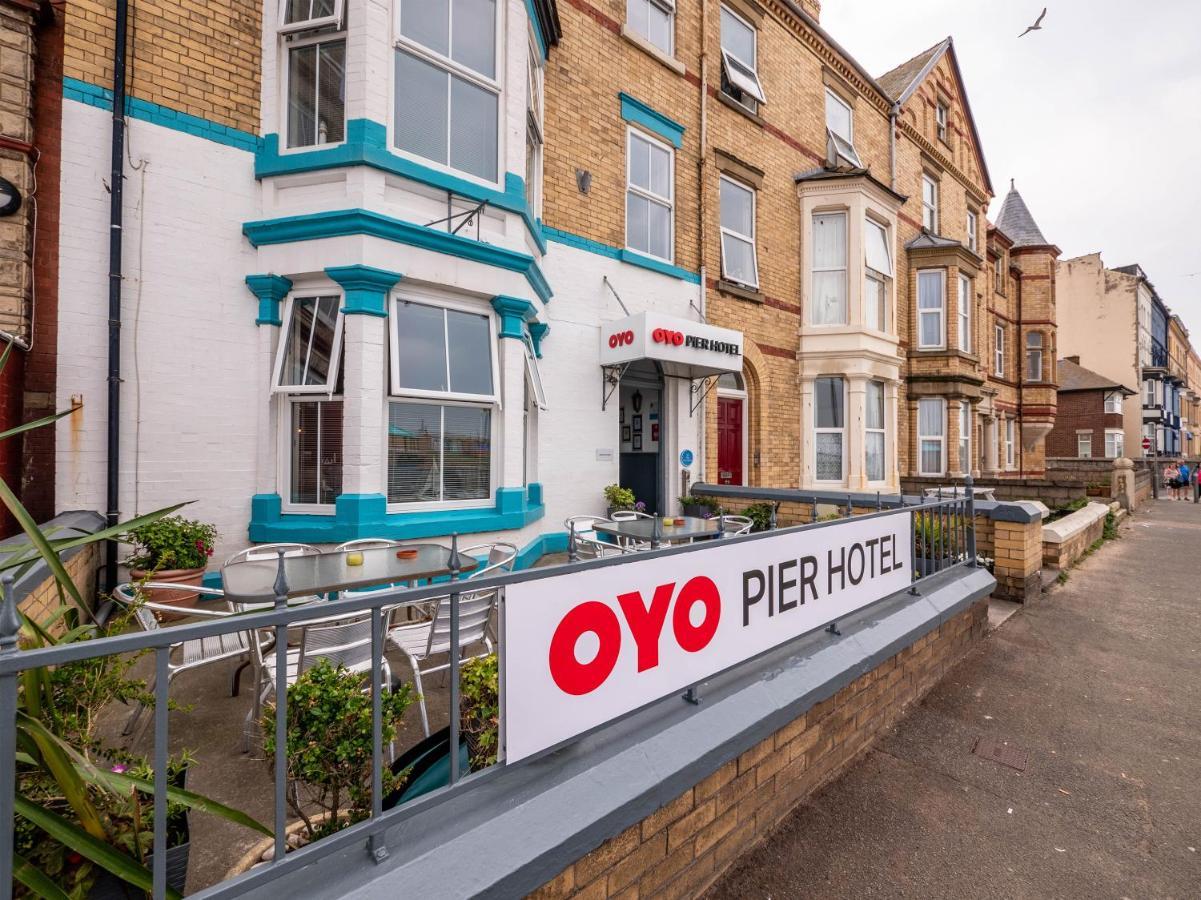 Oyo Pier Hotel Rhyl Buitenkant foto