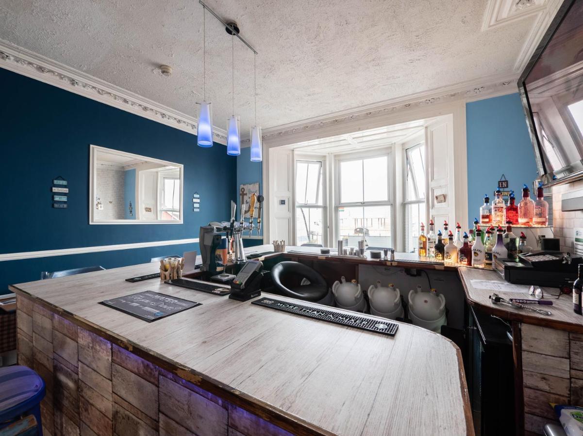 Oyo Pier Hotel Rhyl Buitenkant foto